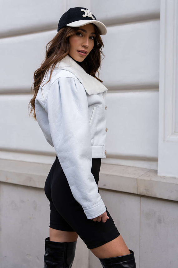 Biały kożuch naturalny typu ramoneska