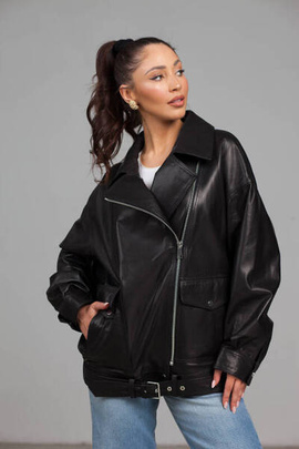 Czarna skórzana ramoneska plus size