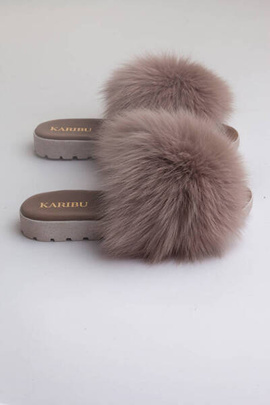 Beżowe lapki skórzane z naturalnym futrem z lisa