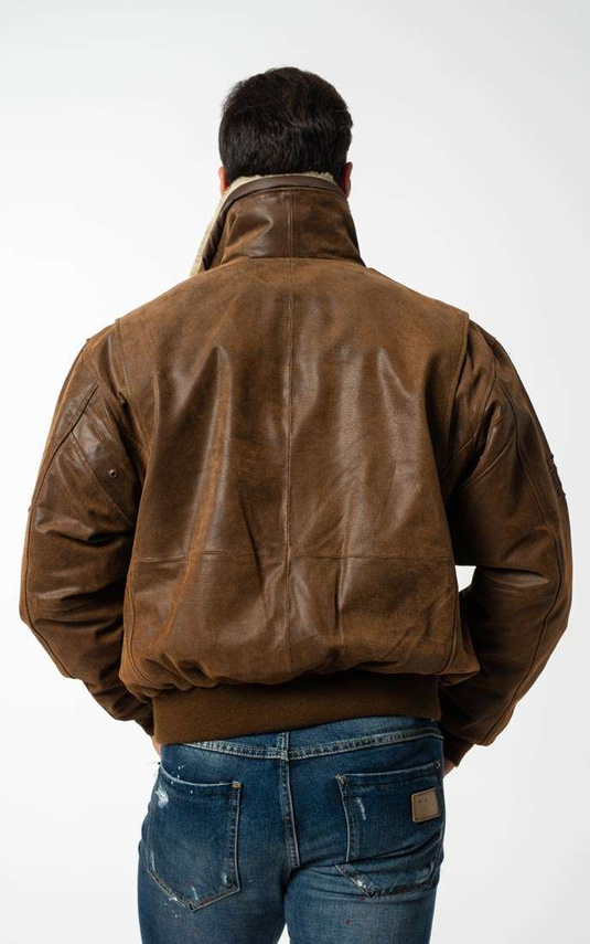 Skórzna pilotka w kolorze brązowym