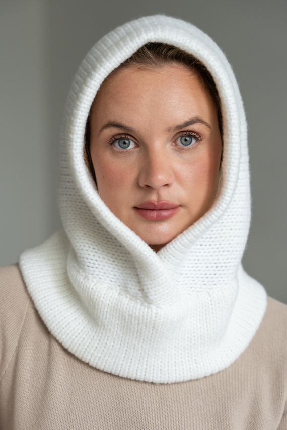 Kremowa kominiarka Balaclava z wełny merino 